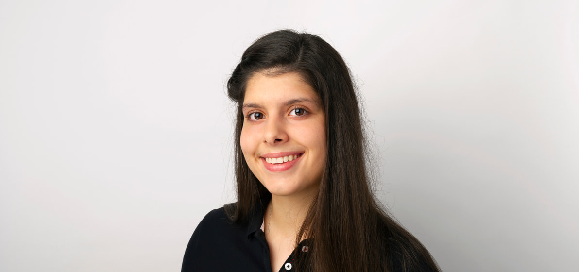 Ritratto Liana de Fátima Vieira Andrade Ritratto Liana de Fátima Vieira Andrade